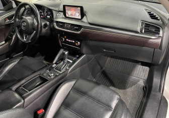 Подержанный автомобиль Mazda 6 Sedan 2015 года (9 фото)
