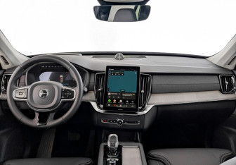 Новый Volvo XC90 2025 (10 фото)