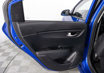 Подержанный автомобиль Kia Rio Sedan 2020 года (22 фото)