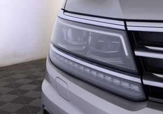 Подержанный автомобиль Volkswagen Tiguan 2019 года (11 фото)