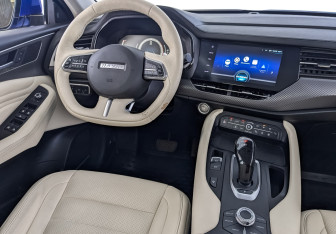 Подержанный автомобиль Haval F7x 2022 года (27 фото)