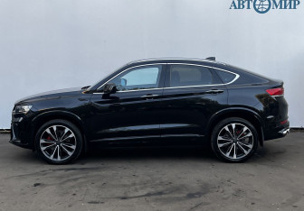 Подержанный автомобиль Geely Tugella 2022 года (8 фото)