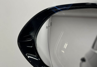 Подержанный автомобиль Hongqi H5 2024 года (14 фото)