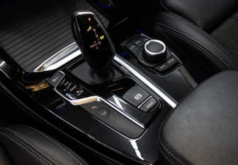 Подержанный автомобиль BMW X4 2020 года (18 фото)