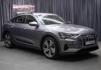 Подержанный автомобиль Audi e-tron Sportback 2021 года (3 фото)