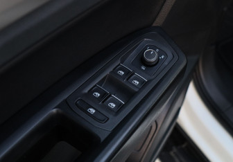 Подержанный автомобиль Volkswagen Teramont 2018 года (22 фото)