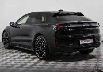 Подержанный автомобиль Zeekr 001 2023 года (7 фото)