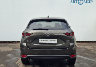Подержанный автомобиль Mazda CX-5 2020 года (6 фото)
