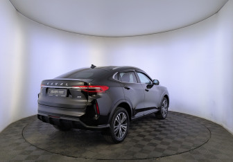 Подержанный автомобиль Haval F7x 2023 года (5 фото)