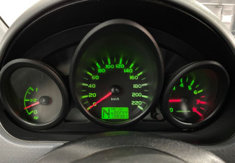 Подержанный автомобиль Mitsubishi Colt Hatchback 2006 года (12 фото)