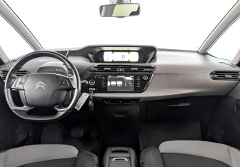 Подержанный автомобиль Citroen C4 Picasso 2016 года (14 фото)