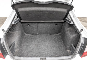 Подержанный автомобиль Skoda Rapid Liftback 2019 года (10 фото)