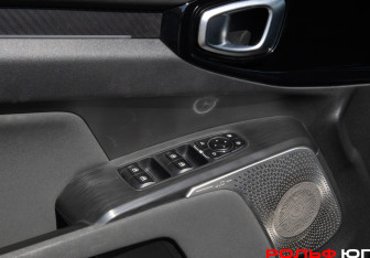 Подержанный автомобиль Haval H3 2024 года (17 фото)
