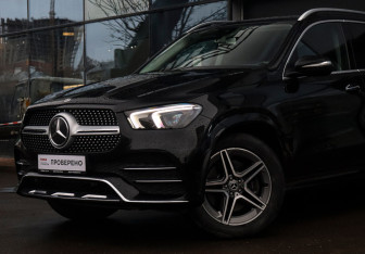 Подержанный автомобиль Mercedes-Benz GLE 2019 года (29 фото)