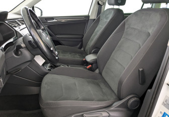 Подержанный автомобиль Volkswagen Tiguan 2018 года (20 фото)