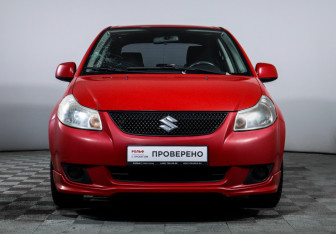 Подержанный автомобиль Suzuki SX4 Sedan 2010 года (2 фото)