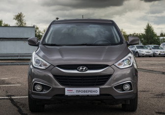 Подержанный автомобиль Hyundai ix35 2013 года (2 фото)