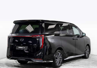 Подержанный автомобиль GAC M8 2025 года (4 фото)