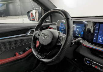 Подержанный автомобиль Geely Coolray 2024 года (24 фото)