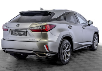 Подержанный автомобиль Lexus RX 2019 года (5 фото)