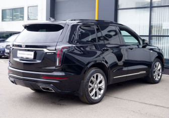 Подержанный автомобиль Cadillac XT6 2020 года (5 фото)