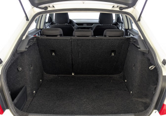 Подержанный автомобиль Skoda Octavia Liftback 2019 года (10 фото)