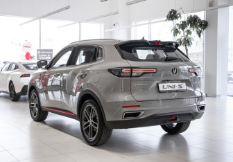 Новый Changan UNI-S 2026 (6 фото)