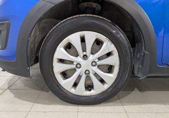 Подержанный автомобиль Kia Rio Hatchback 2019 года (10 фото)