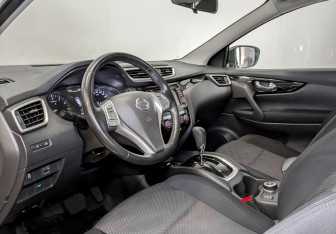 Подержанный автомобиль Nissan Qashqai 2018 года (15 фото)