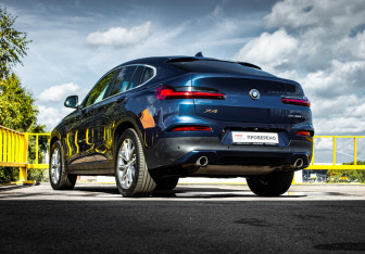 Подержанный автомобиль BMW X4 2019 года (6 фото)
