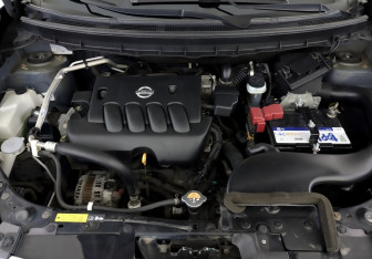 Подержанный автомобиль Nissan X-Trail 2014 года (9 фото)