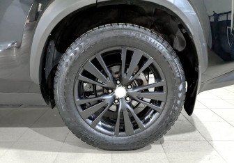 Подержанный автомобиль Lexus NX 2016 года (18 фото)