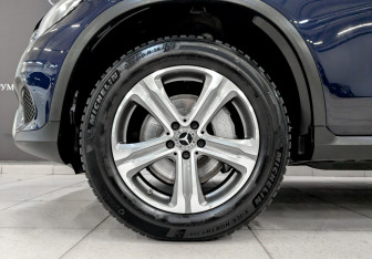 Подержанный автомобиль Mercedes-Benz GLC Coupe 2017 года (18 фото)