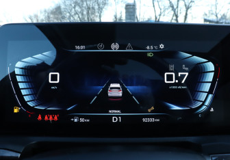 Подержанный автомобиль Exeed VX 2022 года (11 фото)