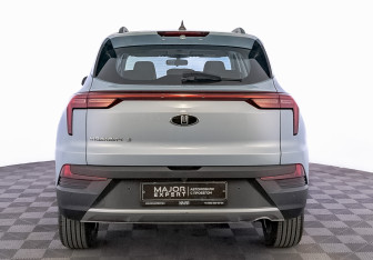 Новый Москвич 3 2023 (6 фото)