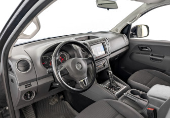 Подержанный автомобиль Volkswagen Amarok 2013 года (17 фото)