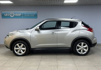 Подержанный автомобиль Nissan Juke 2012 года (8 фото)
