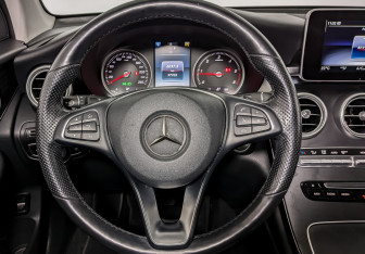 Подержанный автомобиль Mercedes-Benz GLC Coupe 2019 года (22 фото)