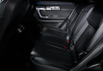 Подержанный автомобиль Jaecoo J7 2023 года (10 фото)