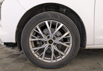 Подержанный автомобиль Haval Jolion 2022 года (12 фото)