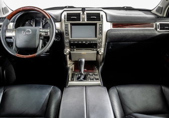 Подержанный автомобиль Lexus GX 2012 года (11 фото)