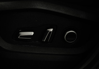 Подержанный автомобиль Exeed LX 2023 года (17 фото)