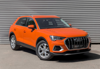 Подержанный автомобиль Audi Q3 2018 года (3 фото)