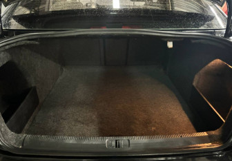 Подержанный автомобиль Volkswagen Passat Sedan 2010 года (15 фото)