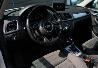 Подержанный автомобиль Audi Q3 2016 года (14 фото)