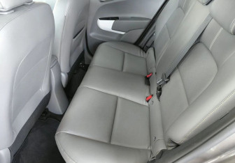 Подержанный автомобиль Kia Picanto 2018 года (10 фото)