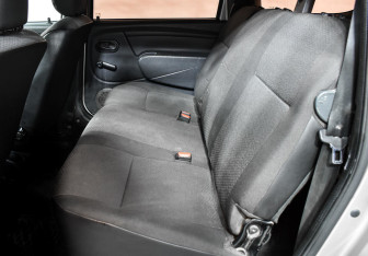 Подержанный автомобиль LADA (ВАЗ) Largus Wagon 2013 года (11 фото)