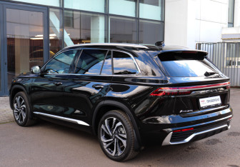 Подержанный автомобиль Geely Monjaro 2023 года (6 фото)