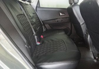 Подержанный автомобиль Kia Ceed Hatchback 2010 года (10 фото)
