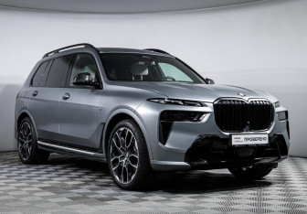 Подержанный автомобиль BMW X7 2023 года (3 фото)